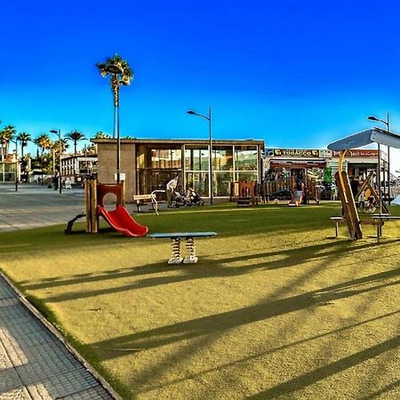 Two Bedroom Apartment With Wifi, Close To The Beach, In Playa De Las Americas Extérieur photo