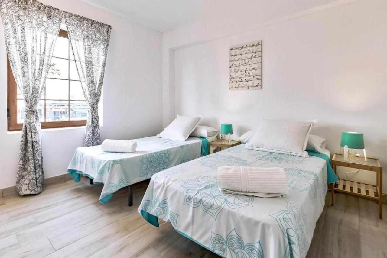 Two Bedroom Apartment With Wifi, Close To The Beach, In Playa De Las Americas Extérieur photo
